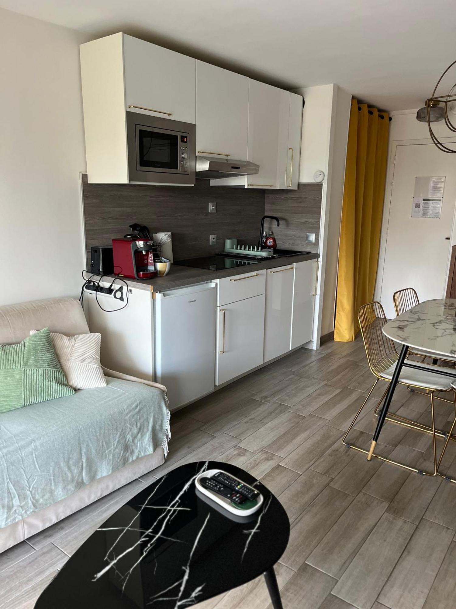 4 Pers , 100M De La Plage Marina Baie Des Anges French Riviera Вильнёв-Лубе Экстерьер фото